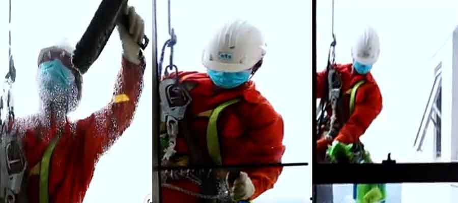 Bảng giá vệ sinh kính cao tầng