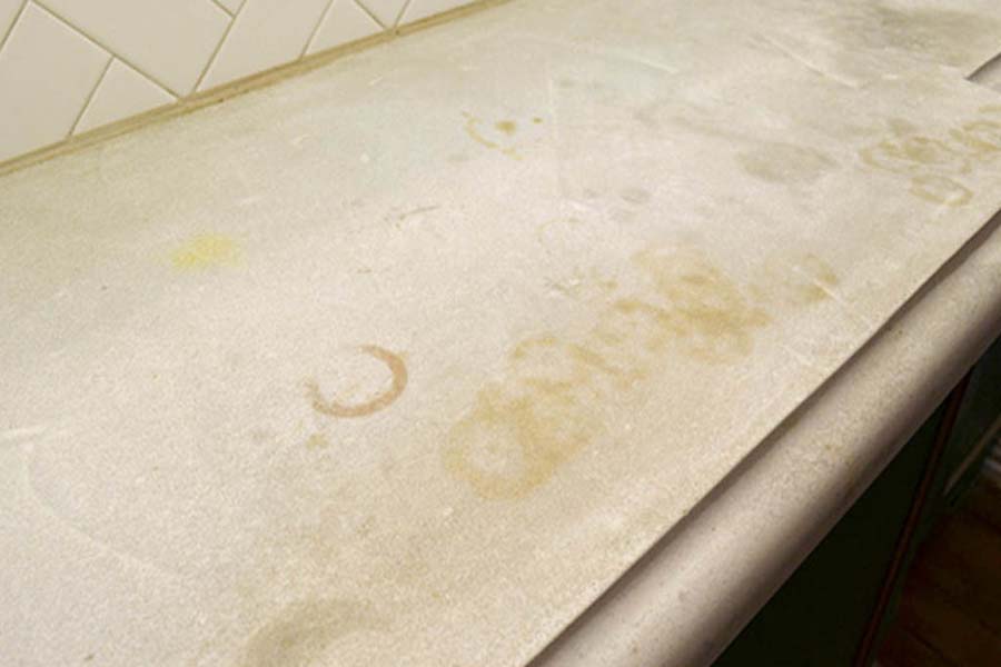 Sàn đá xỉn màu mờ đục